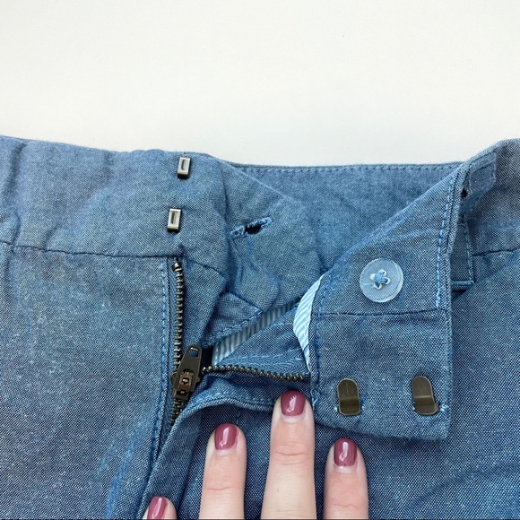 Tommy Hilfiger Chino Shorts - Picture 2 of 8